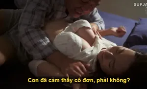 Thấy con trai mãi mê công việc để người yêu của con trai cô đơn, bố anh xã làm liều đè xoạc con dâu