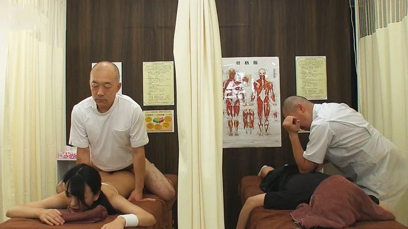 Dẫn người yêu đi mát-xa rồi bị quan hệ cạnh bên mà không hề hay biết